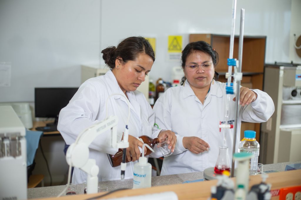 CENTRO DE INVESTIGACION EN ALIMENTOS CIAL